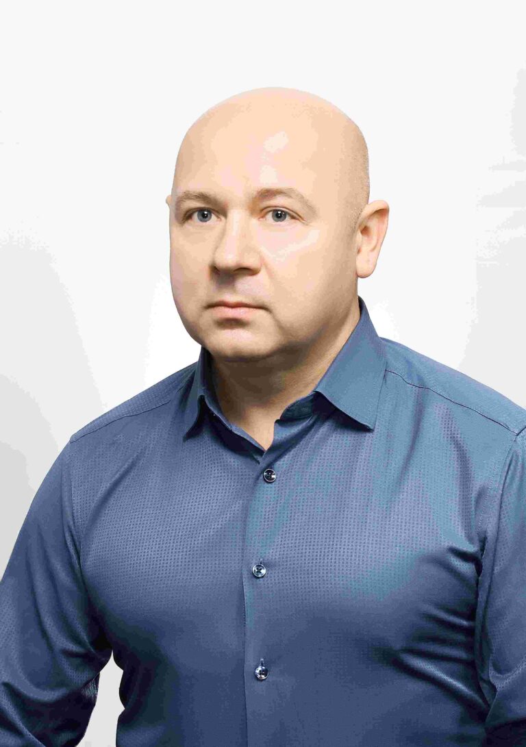 Прасоленко Олексій Володимирович - к.т.н, доцент, доцент кафедри транспортних технологій і логістики